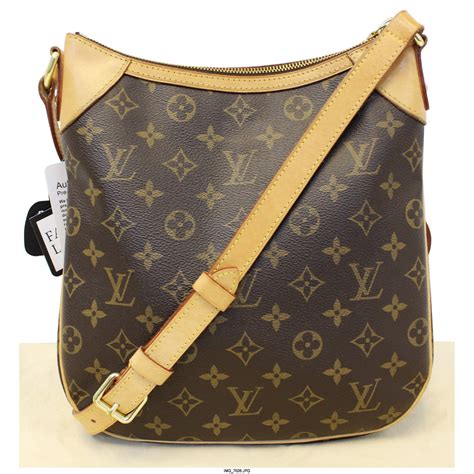 louis vuitton purse shoulder|louis vuitton cross body.